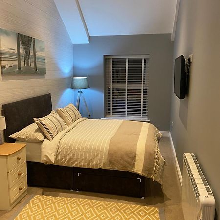Stylish Tenby Apartment, Great Location, Parking Rom bilde